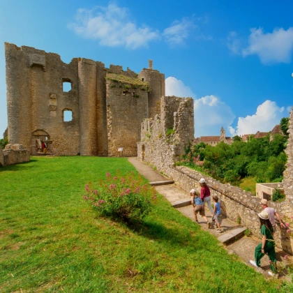 Visite libre : combiné Roc-aux-Sorciers et Forteresse d'Angles-sur-l'Anglin - Bonjour Fun