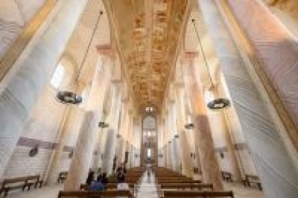 Visite libre de l'Abbaye de Saint-Savin avec tablette numérique - Bonjour Fun