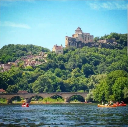 Vitrac - La Roque Gageac - Beynac : La vallée des 5 châteaux - Bonjour Fun