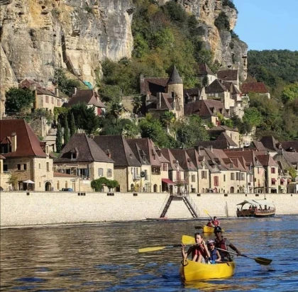 Vitrac - La Roque Gageac - Castelnaud : La vallée des 2 châteaux - Bonjour Fun