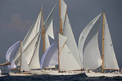Voiles de St-Tropez - Bonjour Fun