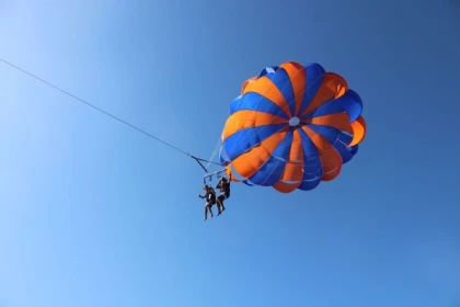 Vol en parachute ascensionnel  - Bonjour Fun