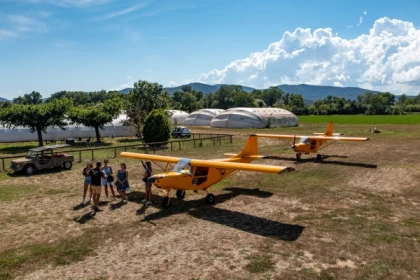 Vol en ULM les Avions jaunes Fréjus - Baptême de l'air 15 ou 20 mn - Bonjour Fun