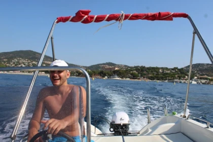WGP ISSAMBRES -  Location de bateau sans permis - Bonjour Fun