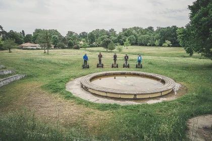 Balade Segway - "À la découverte de la motte féodale de Gradignan" (1h) - Bonjour Fun