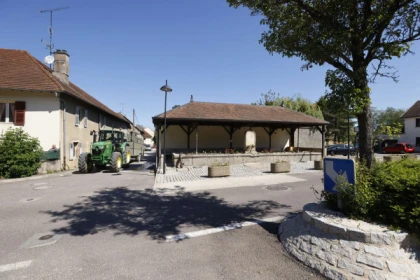 BONNAY, VISITE DECOUVERTE DU VILLAGE - Bonjour Fun