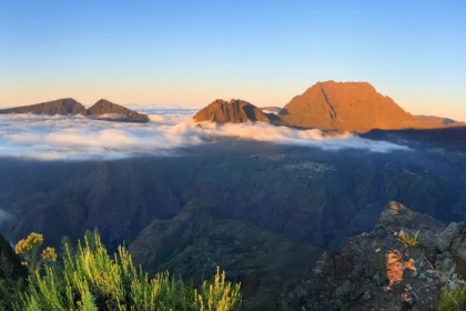 Du lagon au cirque de Mafate - Bonjour Fun