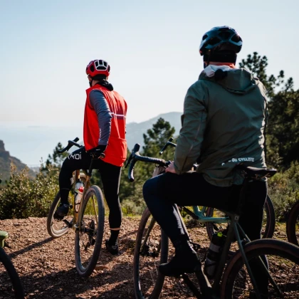 Explorer l’arrière pays Niçois à vélo gravel - Bonjour Fun