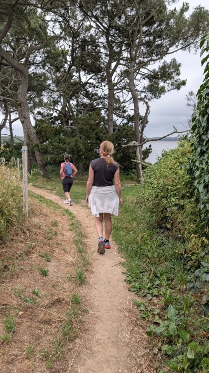 Morbihan : cours de marche afghane - yoga de la marche - Bonjour Fun