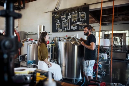 Partir en quête des secrets de la bière à Cordes sur Ciel - Bonjour Fun
