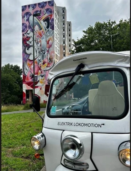 Visite "Street Art" Bayonne en Tuk Tuk - en FRANCAIS - Bonjour Fun