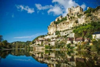 Vitrac - La Roque Gageac - Beynac : La vallée des 5 châteaux - Bonjour Fun