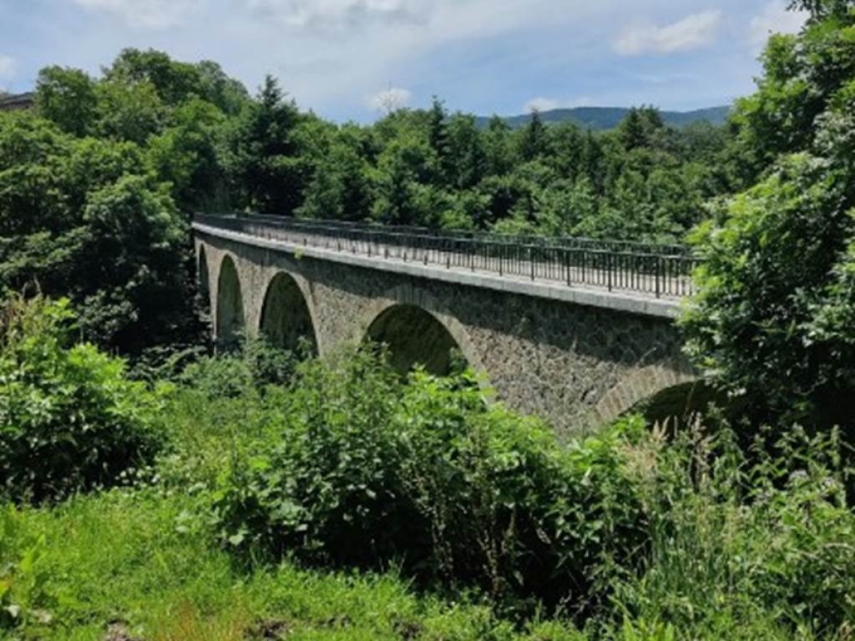 1 JOUR - 1 DAY - Bonjour Fun