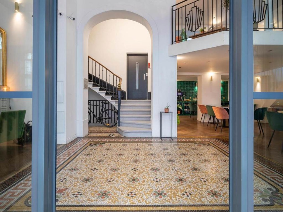 1924 Hôtel - Bonjour Fun