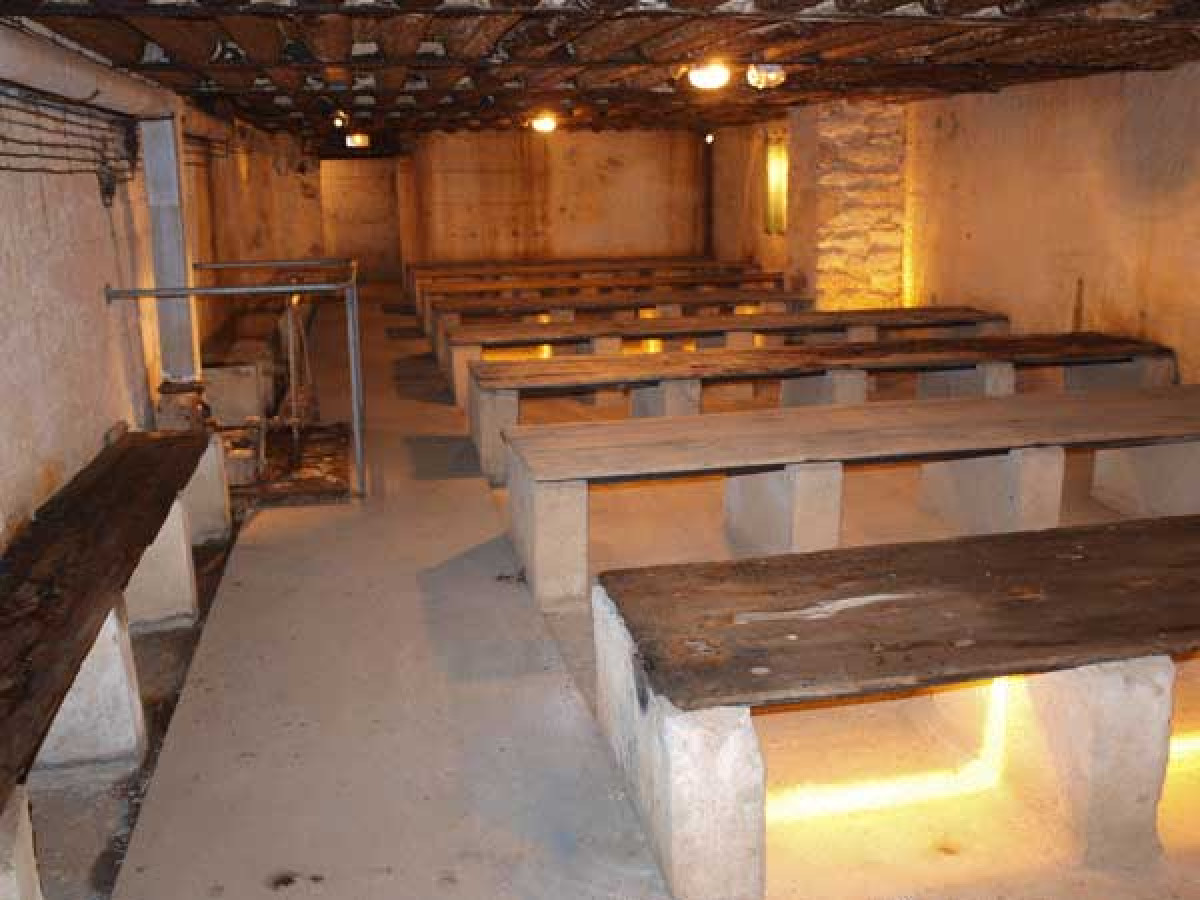 Abri anti-bombes - Bonjour Fun