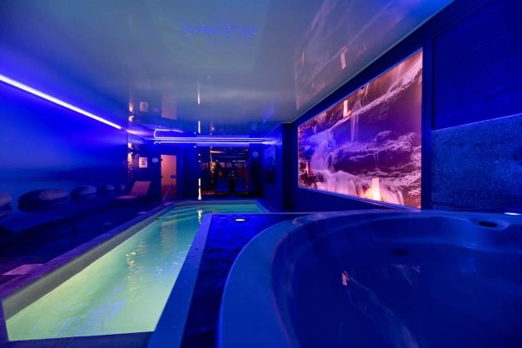 Accès espace AQUA DETENTE 1H30 / 5 PERSONNES - GW5 - Bonjour Fun