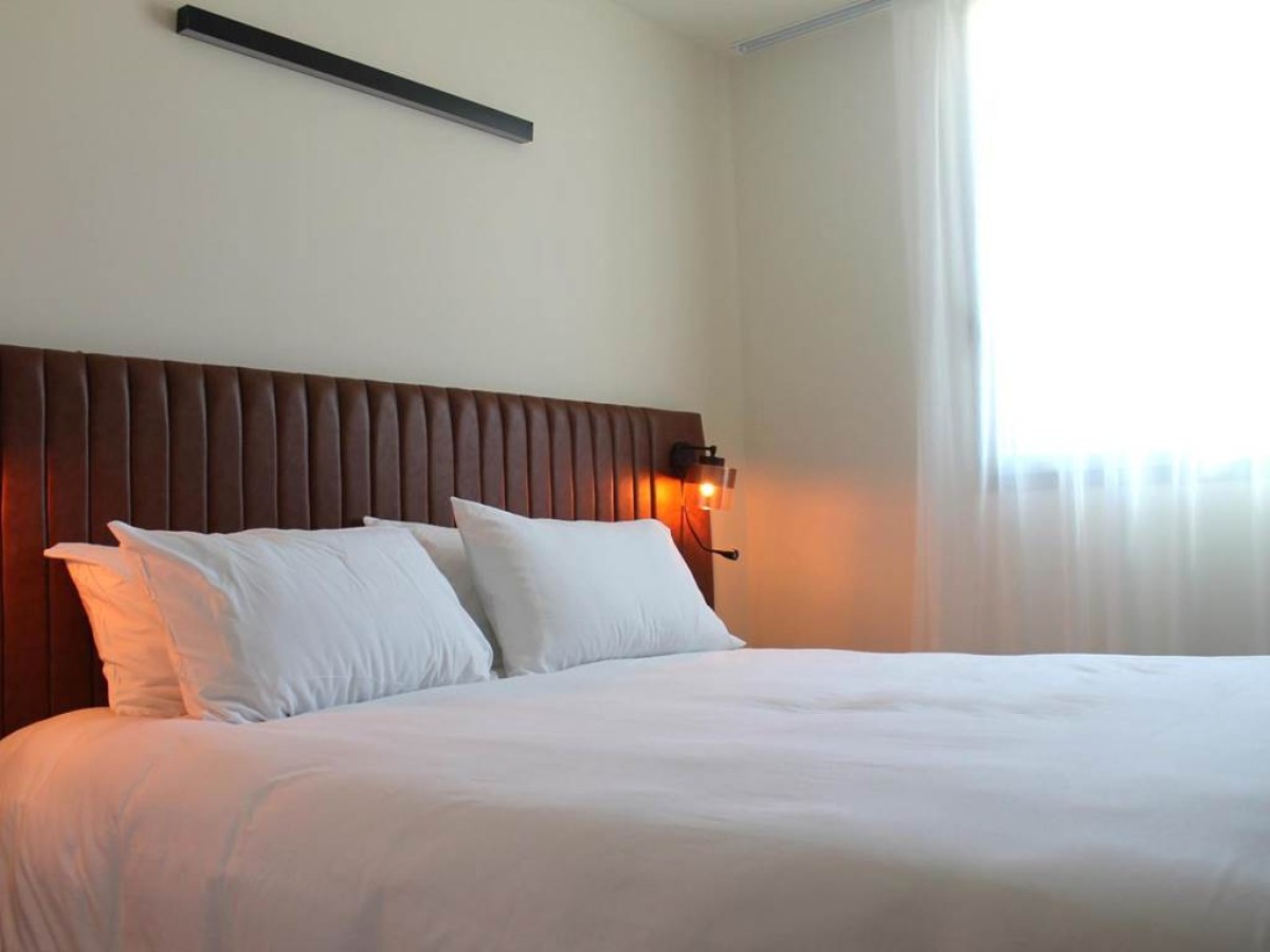 Adonis le Castellet - Bonjour Fun