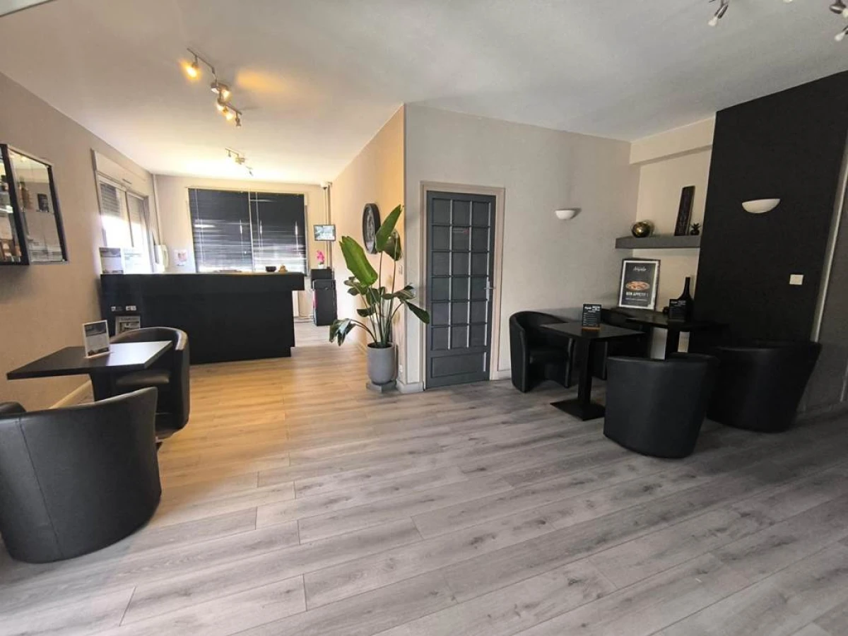 Adonis Lyon Est Hôtel Artys - Bonjour Fun