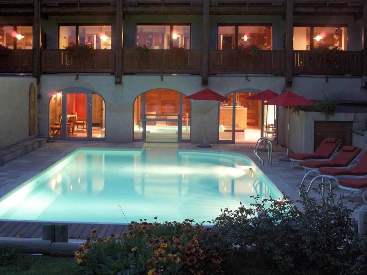 Alliey & Spa Piscine Appart-hôtel Serre chevalier - Bonjour Fun