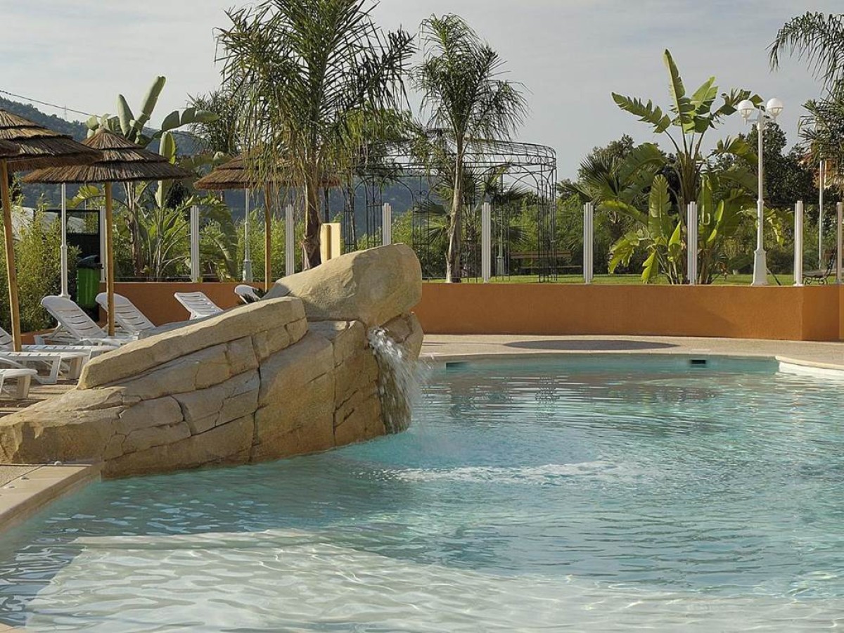 Appart Hotel Lou Castelet - Bonjour Fun