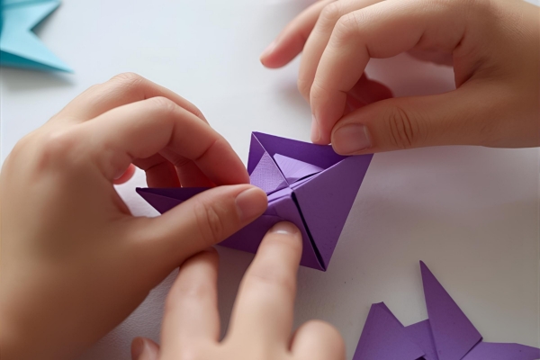 Atelier Origamis et pliages d'hiver - Bonjour Fun