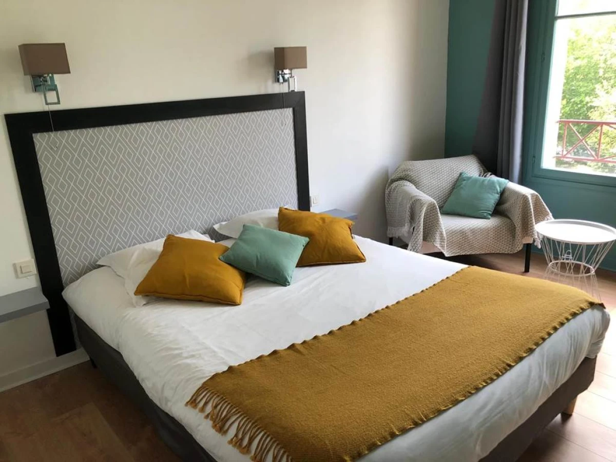 Auberge Saint Thegonnec - Bonjour Fun