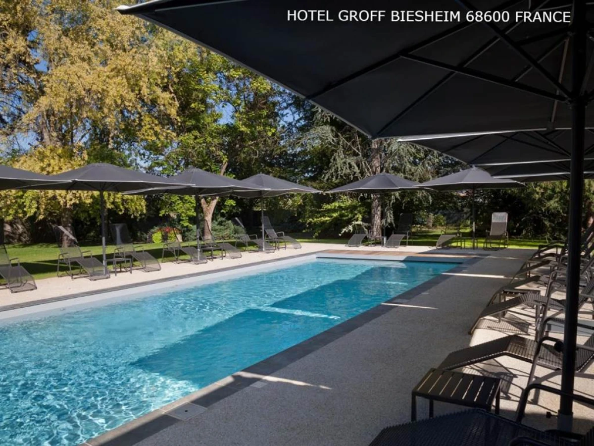 Aux Deux Clefs Hostellerie Groff - Bonjour Fun