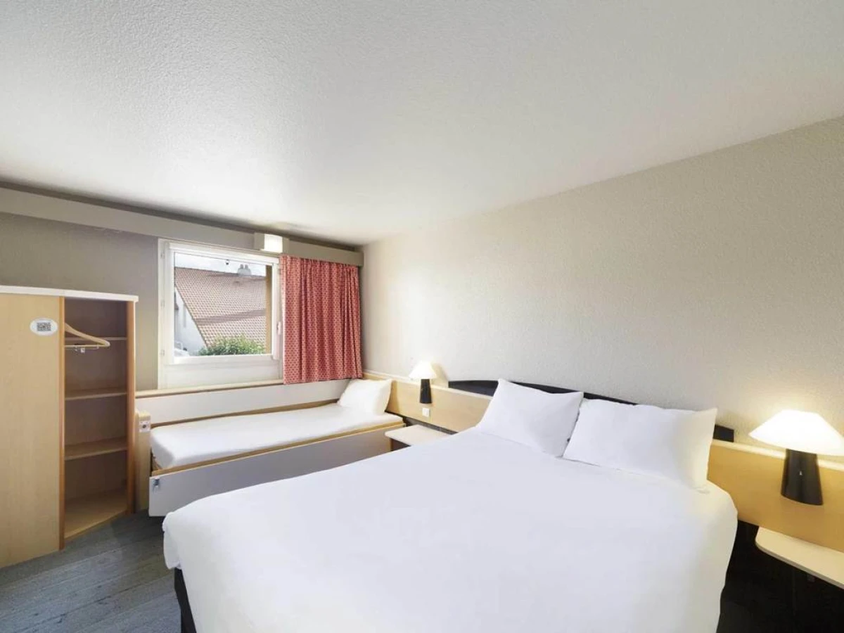 B&B HOTEL Lourdes Centre - Bonjour Fun