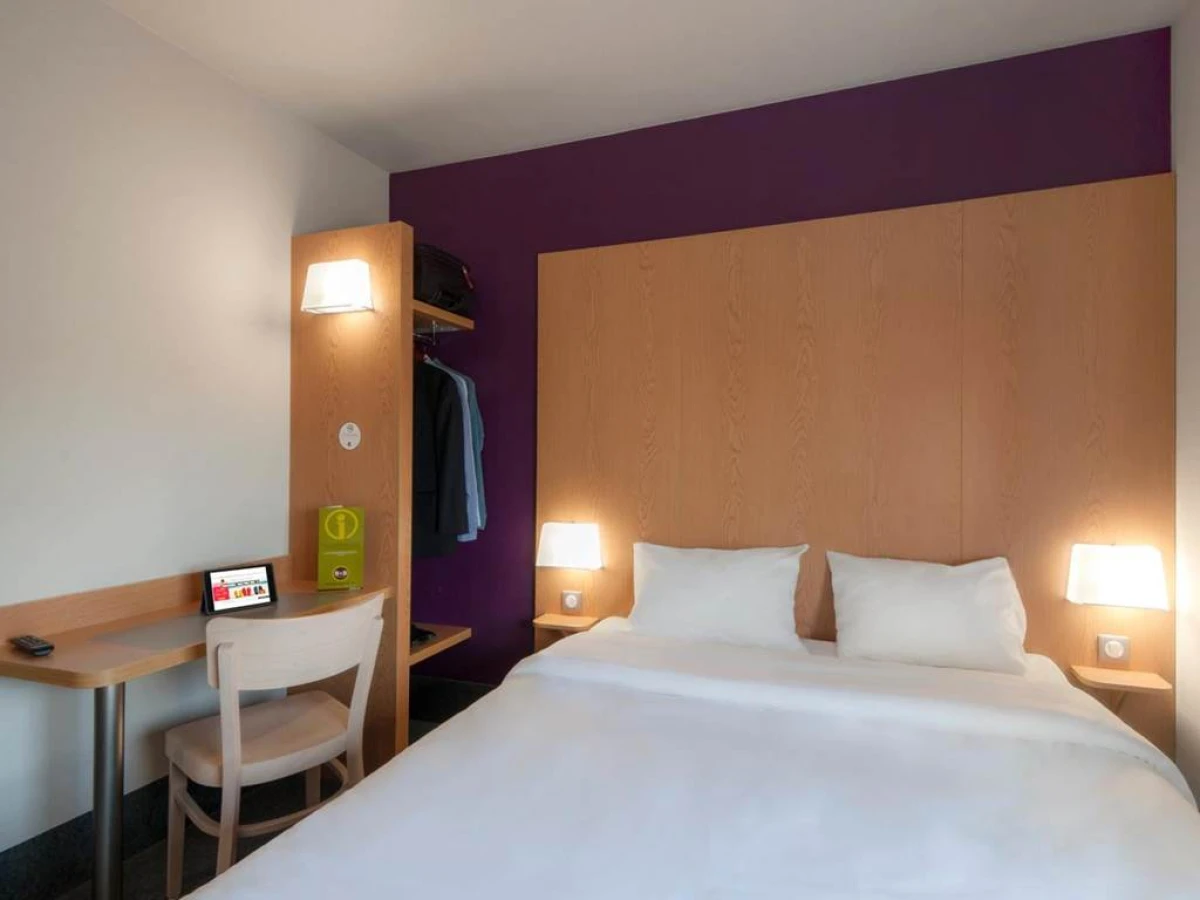 B&B HOTEL Lyon Caluire Cité Internationale - Bonjour Fun
