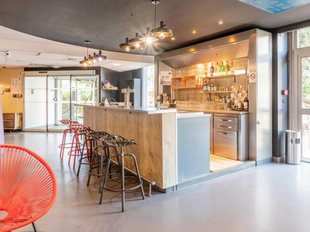 B&B HOTEL Marseille Bonneveine - Bonjour Fun