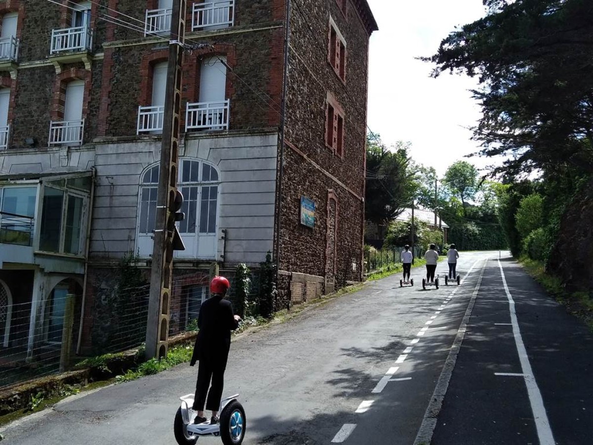 Balade découverte de Binic Etables sur mer. - Bonjour Fun