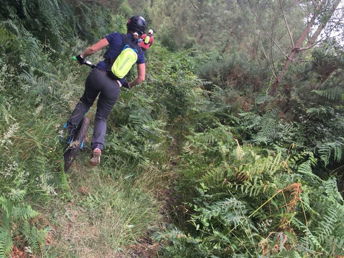 Balade Trottinette découverte d'un atelier textile 100% made in France - Bonjour Fun