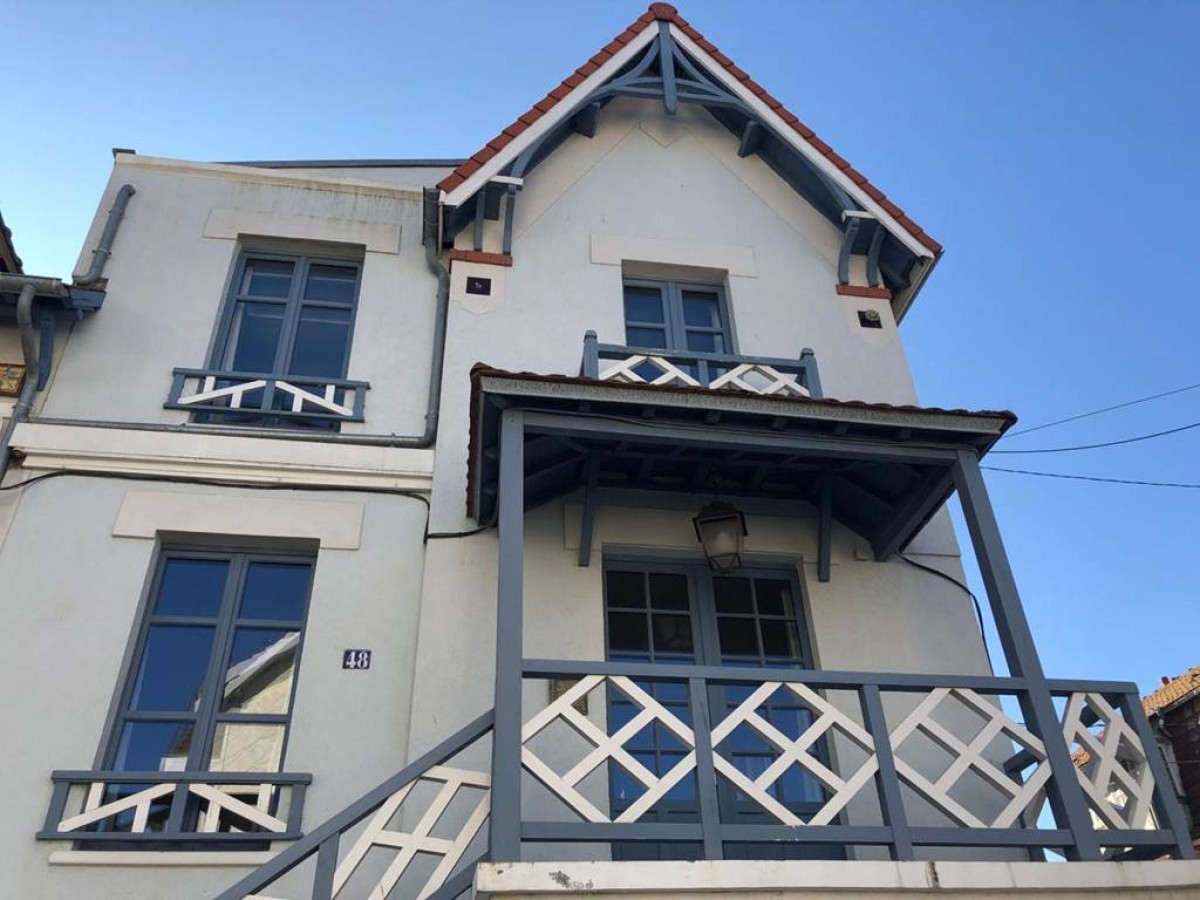 Be Cottage Hotel - Bonjour Fun