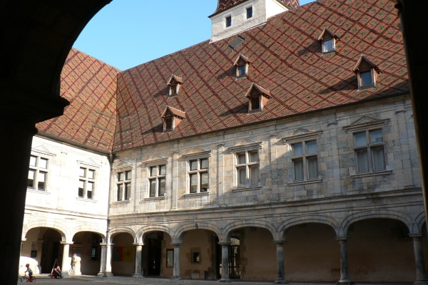 Besançon au XVIe siècle : la cinquième ville de l'Empire - Bonjour Fun