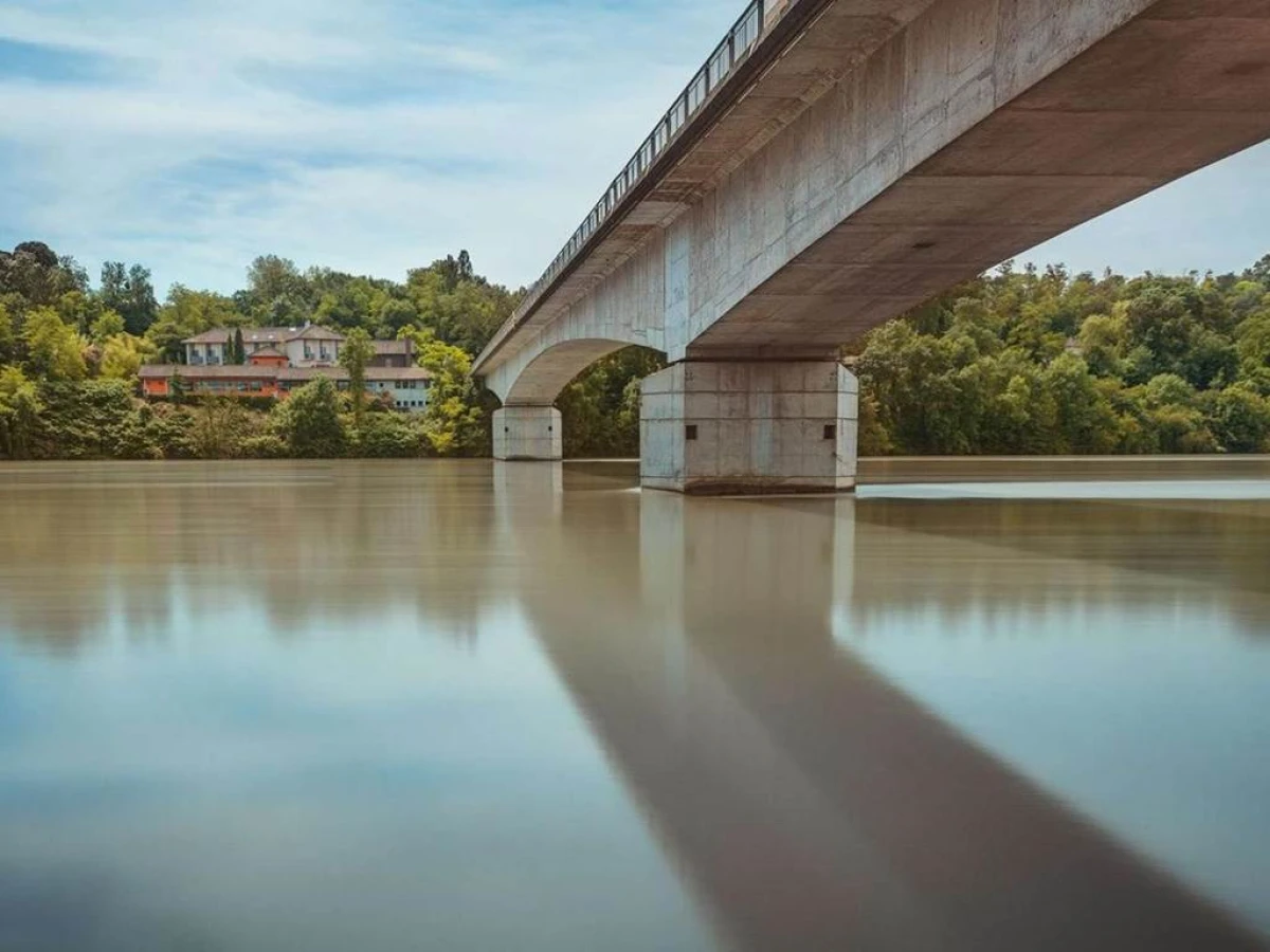 Best Western Bridge Hotel Lyon East - Bonjour Fun