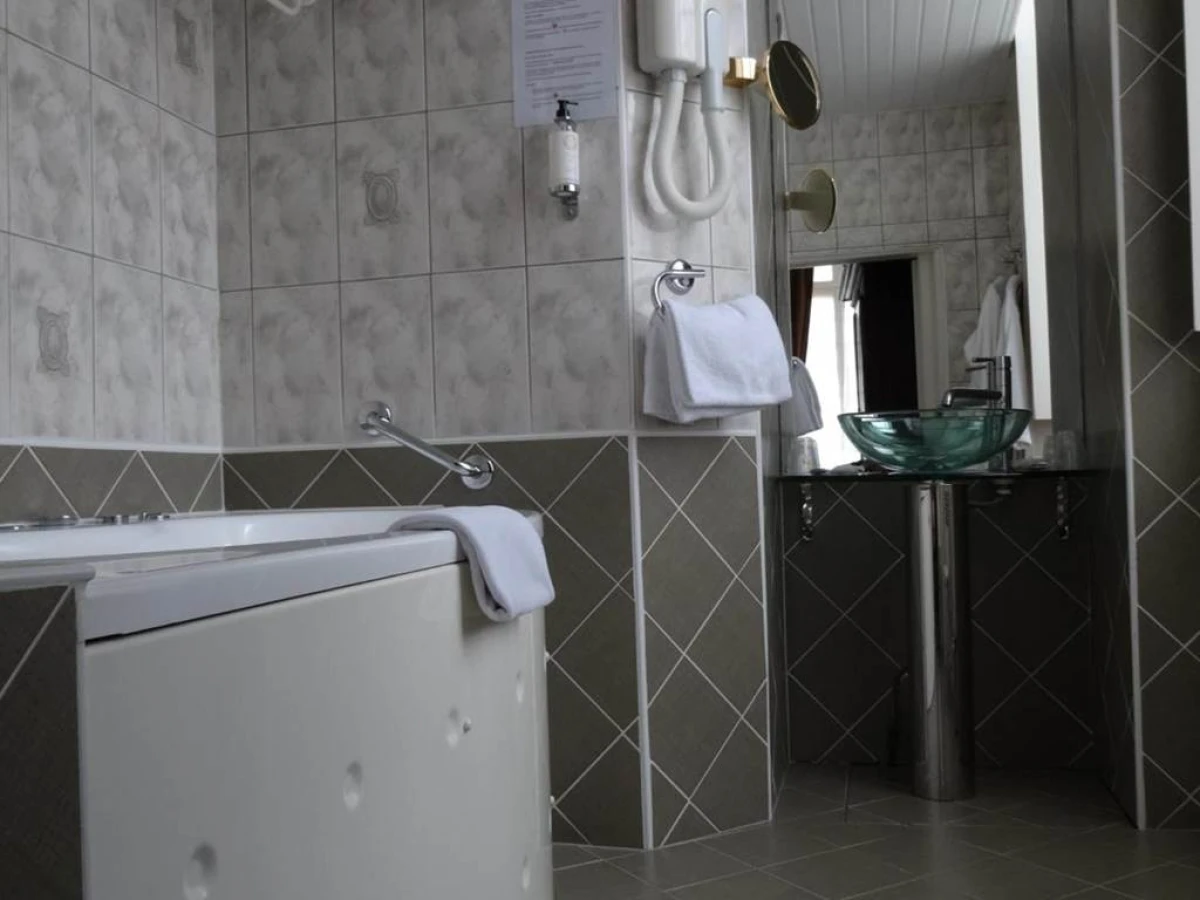 Best Western Hôtel Montgomery - Bonjour Fun
