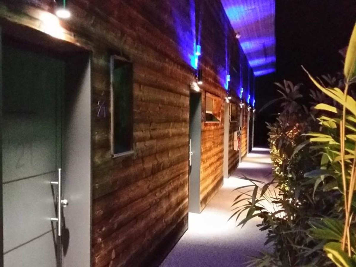 Bio-Motel - Bonjour Fun