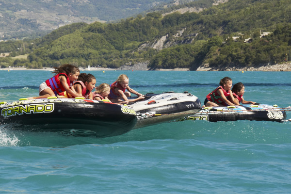 Bouées tractées - Savines-le-Lac - Bonjour Fun