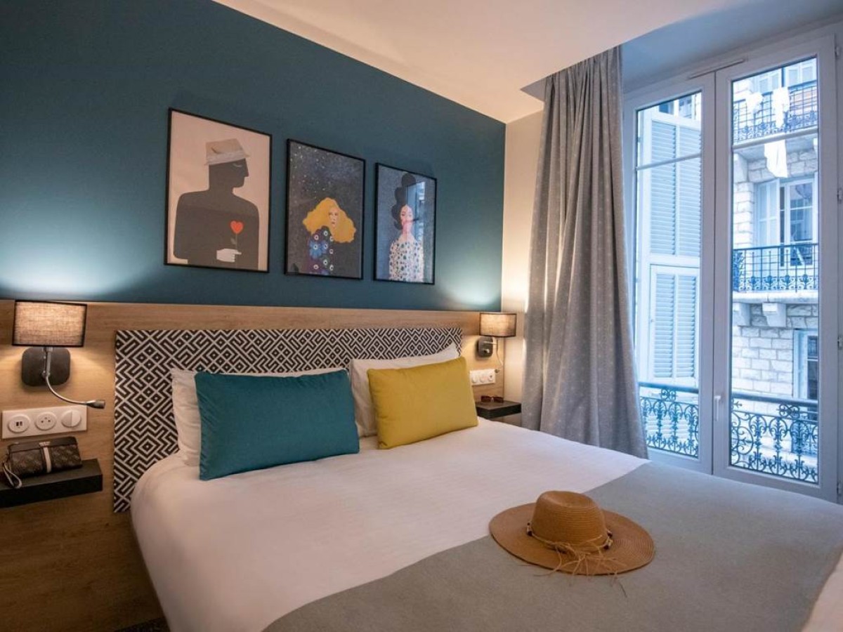 Bristol Nice - Bonjour Fun