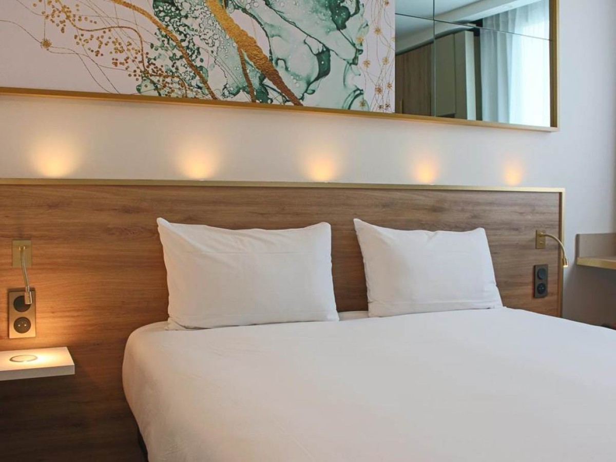 Brit Hotel Bordeaux Aéroport - Le Soretel - Bonjour Fun