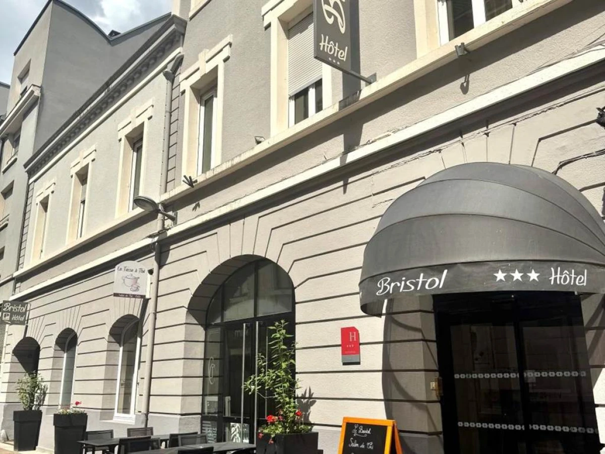 Brit Hotel Bristol Montbéliard Centre - Bonjour Fun