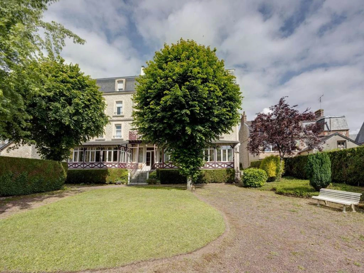 Brit Hotel Confort Bagnoles Normandie - Bonjour Fun
