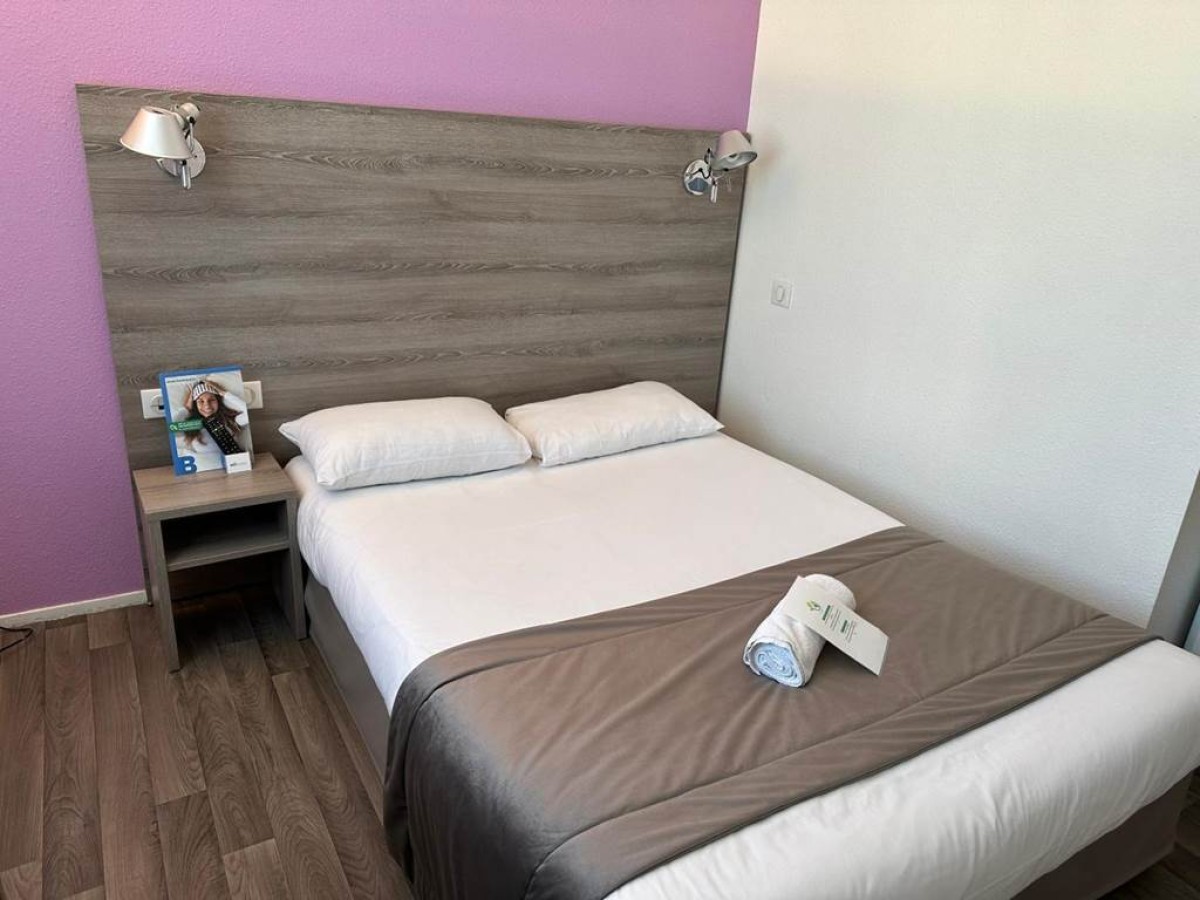 BRIT HOTEL CONFORT NEVERS Centre Gare - Bonjour Fun