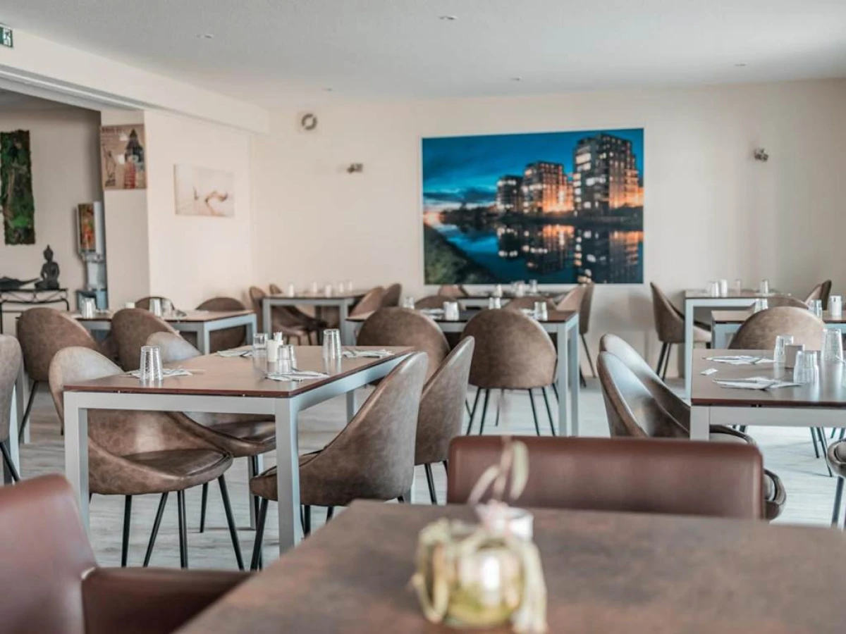Brit Hotel Confort Saint-Lô - Bonjour Fun