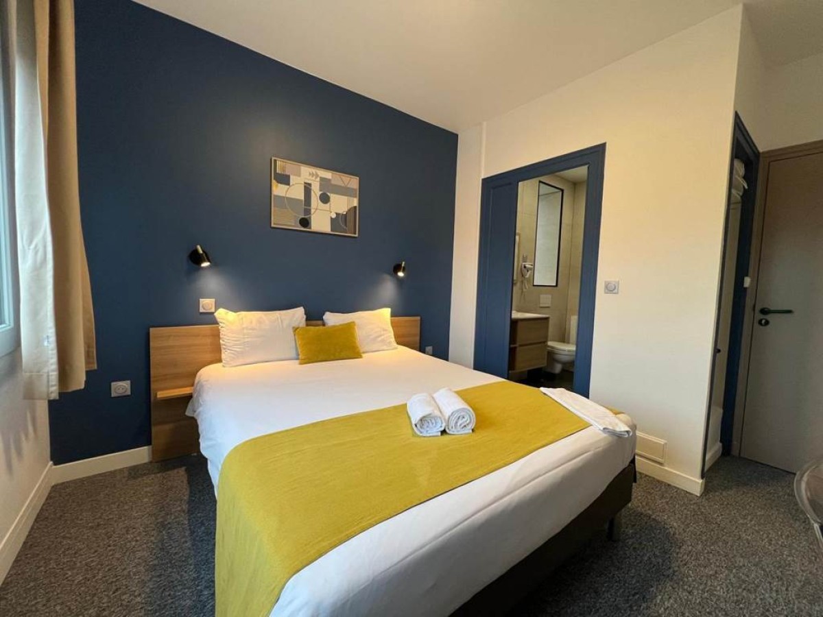 Brit Hôtel du Parc Niort Centre-Parking gratuit - Bonjour Fun