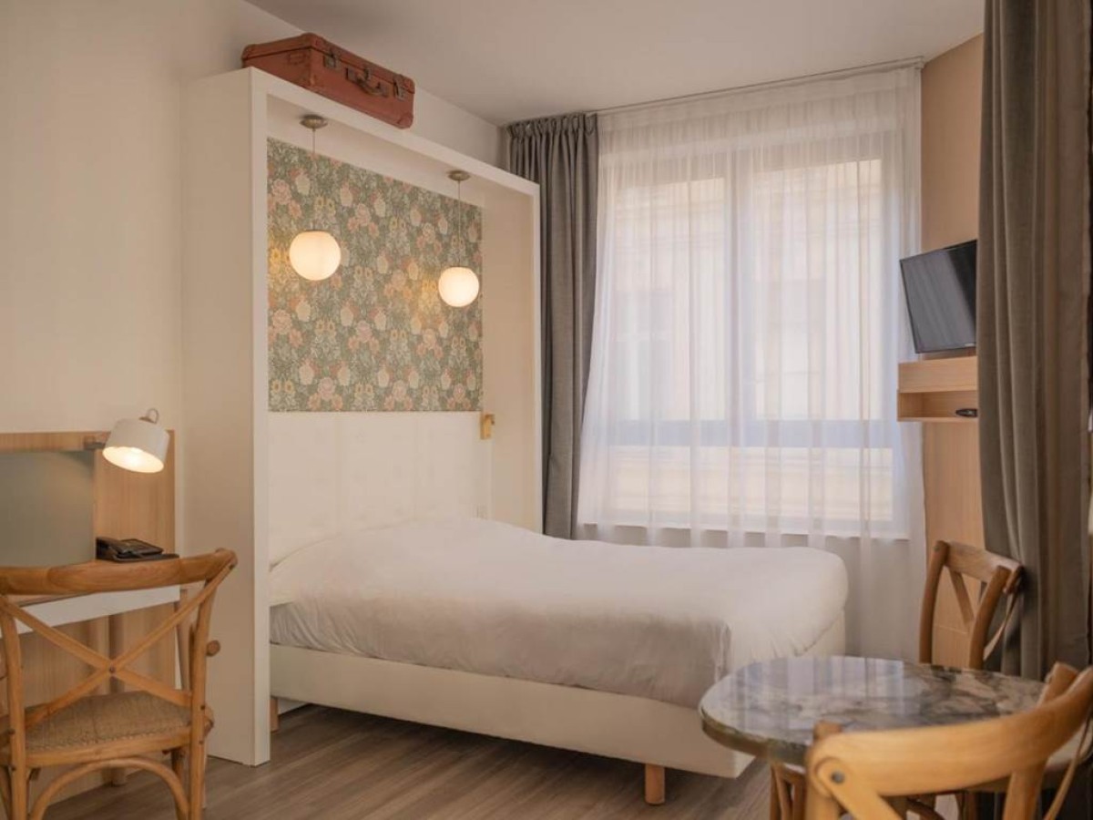 CALM Appart' & Hostel - Bonjour Fun