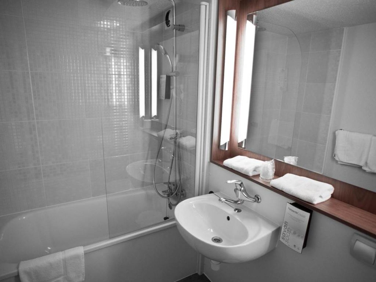 Campanile Hendaye - Bonjour Fun