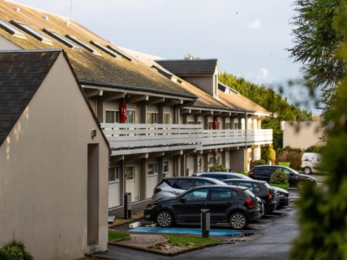 Campanile Hotel Senlis - Bonjour Fun