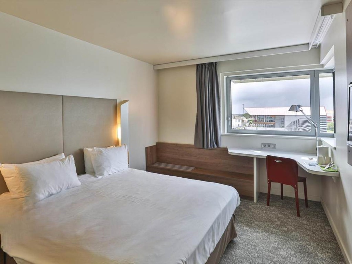 Campanile La Roche Sur Yon Centre Gare - Bonjour Fun