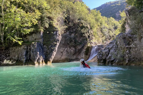 Canyon de Saint Auban - Niveau 2 - Intermédiaire - Bonjour Fun